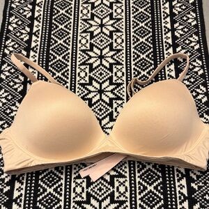 Victoria's Secret Nude maternity bra